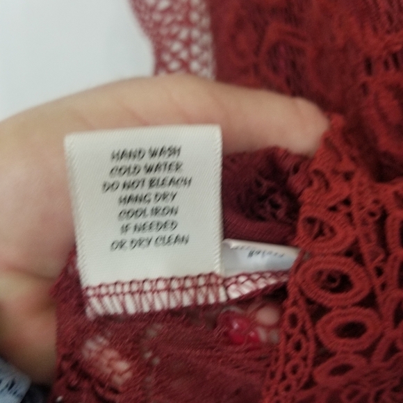 Adiva lace blouse - Picture 8 of 8